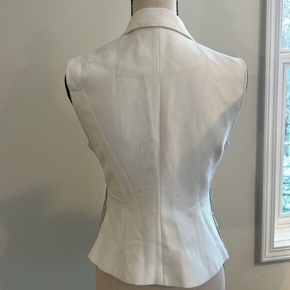AKIRA WHITE VEST W/RHINESTONES NWT - Picture 6 of 11